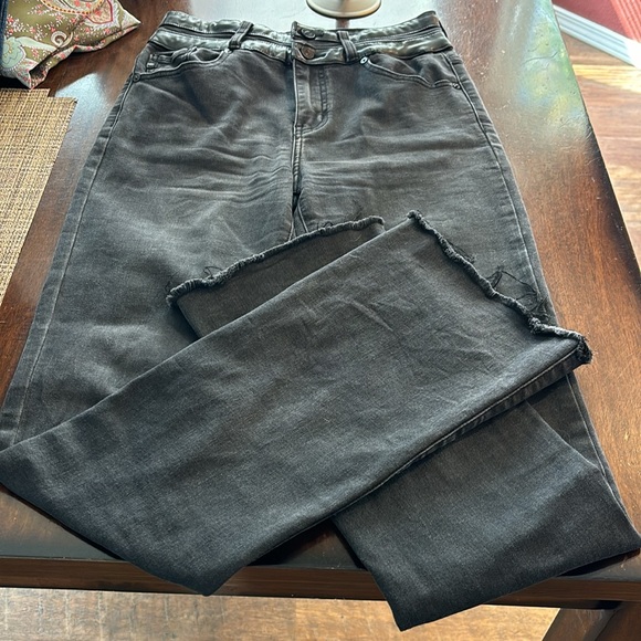 Kancan Black Jeans - Picture 3 of 4